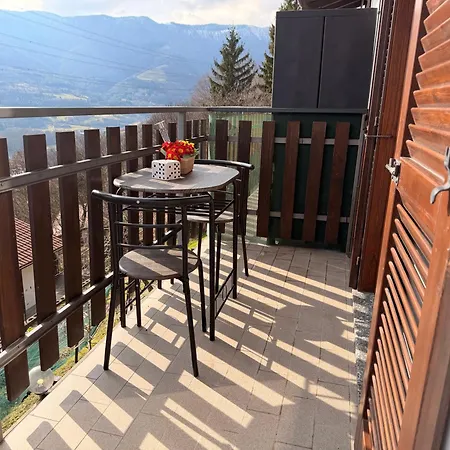 Montira-lago&monti Apartament Esmate